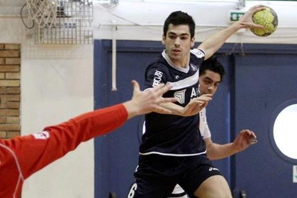 Δούκας: MVP ο Τζηράς