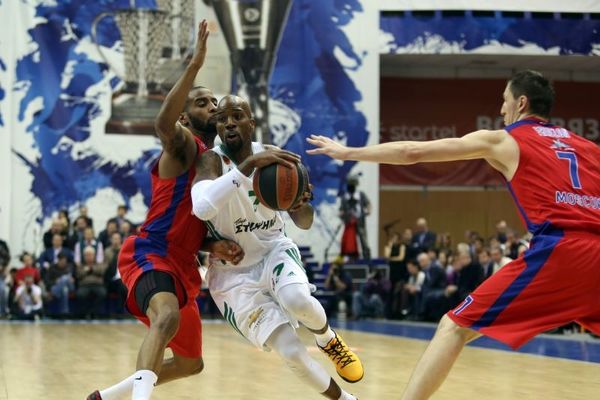 Κάρι: «Πρέπει να ετοιμαστούμε για μια ακόμα… μάχη»