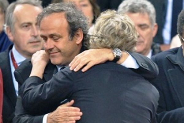 Μπενφίκα: Παρηγόρησε τον Ζέσους ο Πλατινί (video)