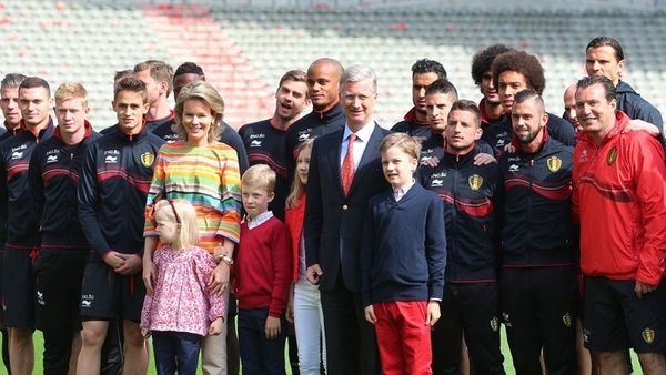 Mundial 2014: Βασιλικές ευχές για τους «κόκκινους διάβολους» (photos)