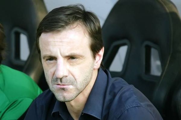 Πανθρακικός: Θέλει «εμπειρία» στα γκολπόστ