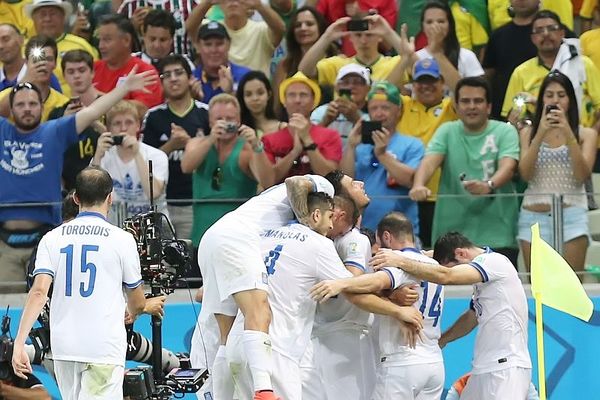 Παγκόσμιο Κύπελλο Ποδοσφαίρου 2014 – Ελλάδα: Ο Άγγελος και… η Παναγιά μαζί της!