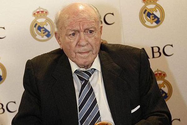 Ρεάλ Μαδρίτης: «Έφυγε» ο Ντι Στέφανο (video)