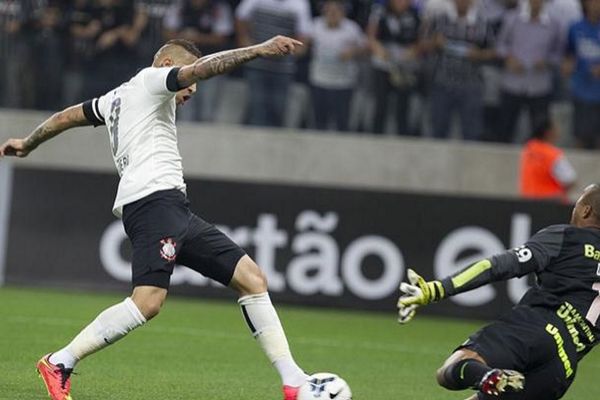Brasileiro: Στο -3 η Κορίνθιανς (videos)