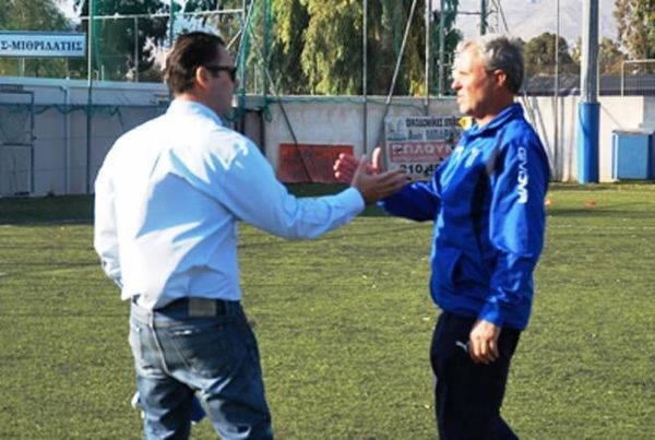 Χατζηαλέξης: «Εγγύηση ο Αγγελόπουλος»