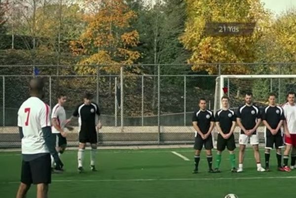 Youtuber «μετέφερε» πραγματικό αγώνα στο FIFA! (video)