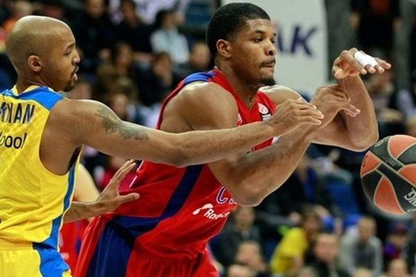 ΤΣΣΚΑ Μόσχας: «Βασιλιάς» των μπλοκ ο Χάινς (video)