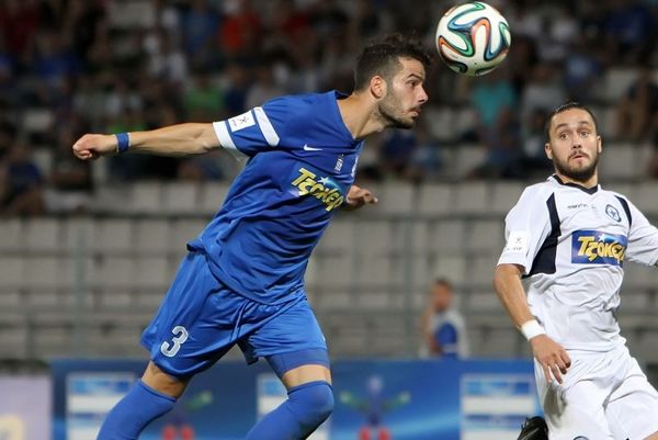 Μαχλελής: «Ψηλά το κεφάλι»
