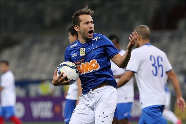 Brasileiro: Νέα νίκη για Κρουζέιρο (videos)