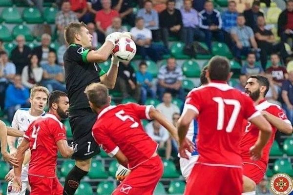 ΑΕΛ Καλλονής: Φεύγει για Μάλτα ο Χογκ