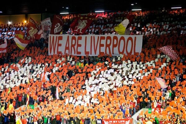 Champions League: Τα φώτα στο «Άνφιλντ»
