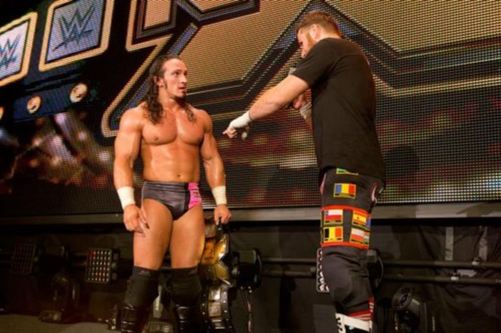 NXT: Στην άκρη ο Titus, στο προσκήνιο ο Sami Zayn (photos+videos)