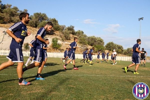 ΑΕΛ Καλλονής: Συνεχίζει ατομικά ο Γιορέντε