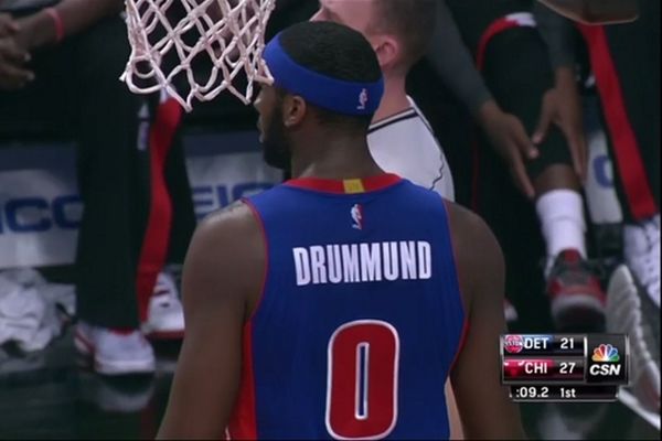 NBA: Τα κωμικά λάθη συνεχίζονται με «Μέλο» και Ντράμοντ (video)