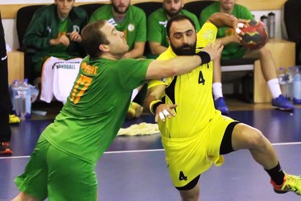 Μείωσε η ΑΕΚ, 24-22 τον Φοίβο (photos)