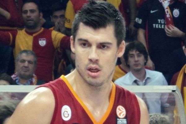 Έρτσεγκ: «Μόνο θλίψη»