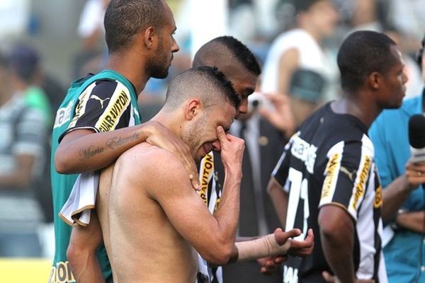 Υποβιβασμός και δάκρυα για Μποταφόγκο (video)