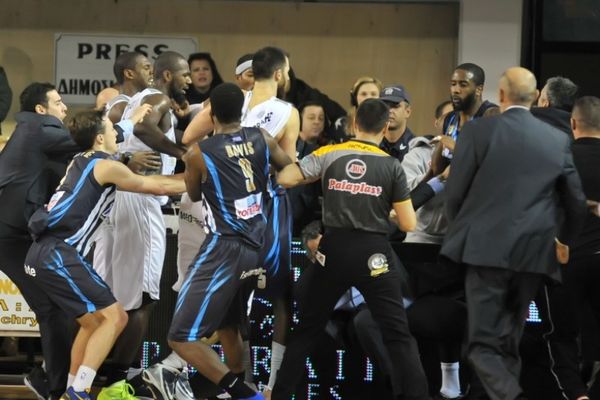 Απόλλωνας Πατρών: Κίνδυνος για Σκορδίλη (photos)