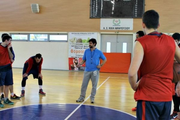 Κωλέτσης: «Να ματώσουμε για την άνοδο» (photos)