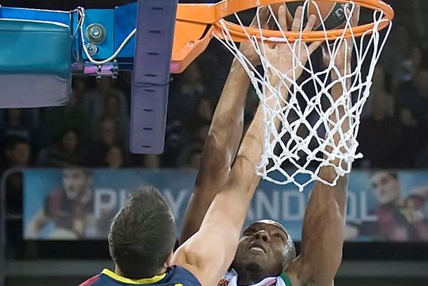 Νέλσον: «Να μάθουμε να νικάμε εκτός έδρας»