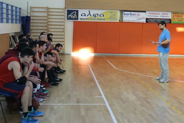 Κωλέτσης: «Αξίζει την άνοδο η Νίκη Αμαρουσίου»
