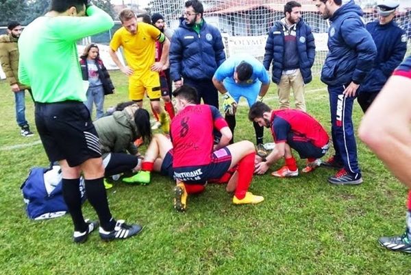 Σκόραρε, μα τραυματίστηκε στην ίδια φάση (video)