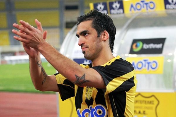 Κέρκυρα: Υπογράφει ο Λεάλ