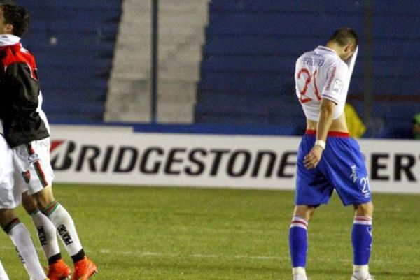 Copa Libertadores:Δακρυγόνο σε αγώνα δίχως …θεατές (video)