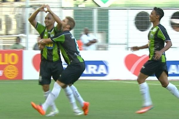 Τα έκανε όλα μόνος του ο Μπράιαν (video)