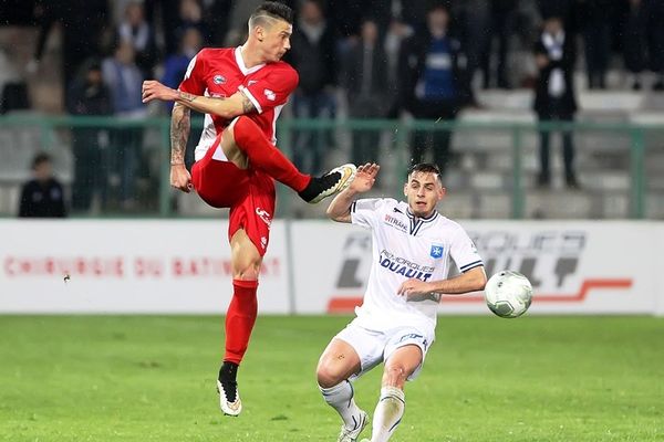 Νιμ: Γκολάρα από Βλαχοδήμο (video)