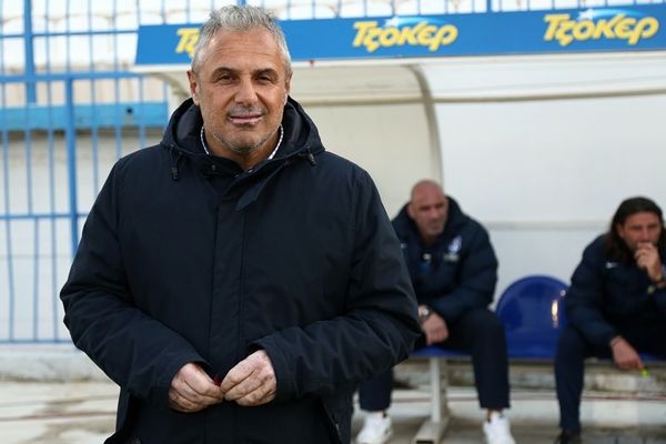 Βοσνιάδης: «Στόχος μας να έχουμε τον κόσμο δίπλα μας»