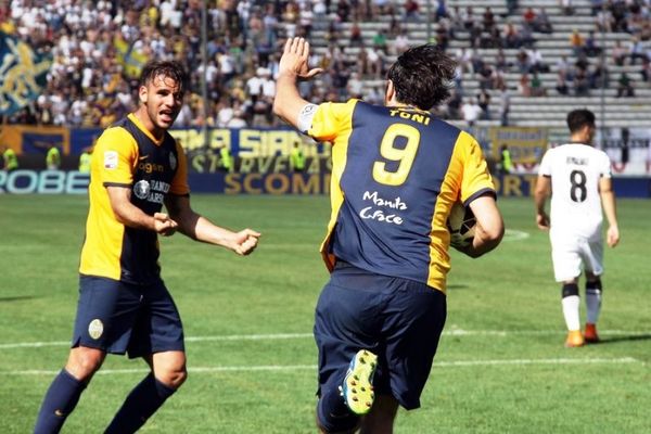 Καμπιονάτο: Μποναμάς τερμάτων (videos)