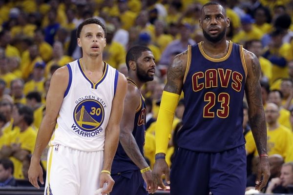 NBA: Κάρι-Λεμπρόν 1-1 στο Top 5 (video)