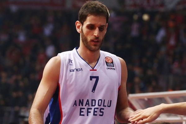 Μπαρτσελόνα: Ανακοίνωσε Περπέρογλου!