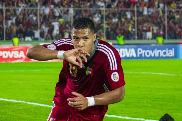 Γουέστ Μπρομ: «Κλείνει» Ρονδόν