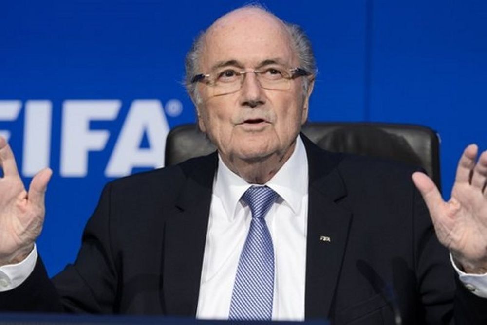 FIFA: «Αποβολή» για Μπλάτερ