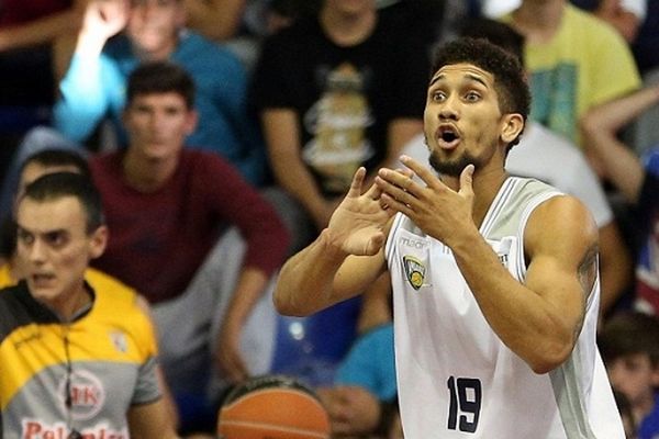Αρκαδικός: Τέλος ο Μπούκερ