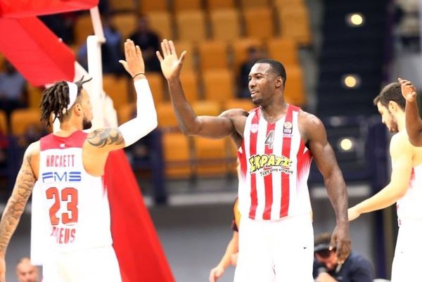 Ολυμπιακός - Λιμόζ 75-49 : Πάτησε γκάζι στην 4η περίοδο