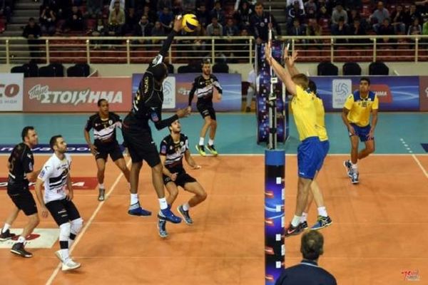 Νίκη για ΠΑΟΚ, χειροκρότημα σε Πάμβοχαϊκό