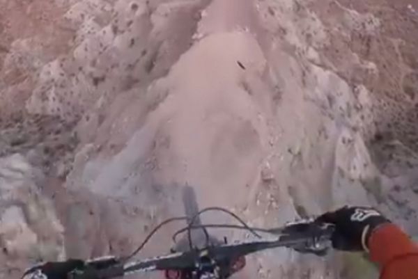 Σοκ! Βίντεο ακατάλληλο για καρδιακούς (video)