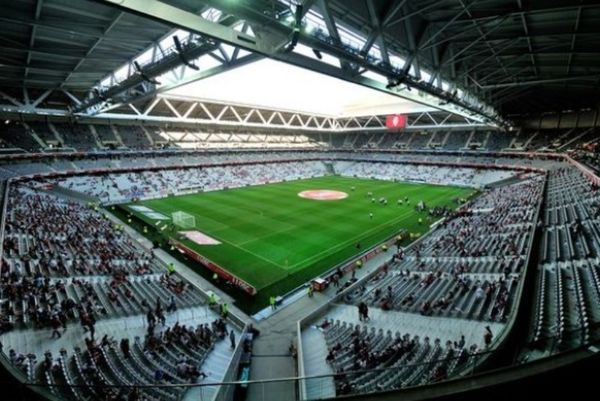 Euro 2016: Συναγερμός για βόμβα στο Λιλ!