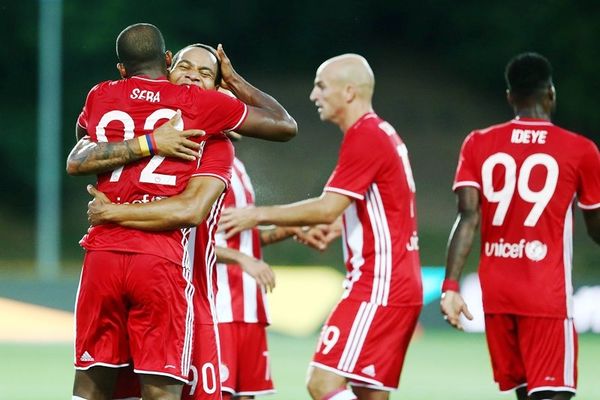 Πρώτο βήμα από Ολυμπιακό, 1-0 την Αρούκα