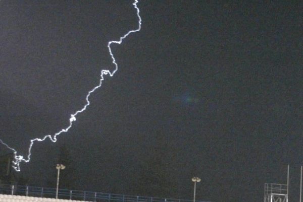 ΣΟΚ! Έλληνας ποδοσφαιριστής σε κρίσιμη κατάσταση από κεραυνό!