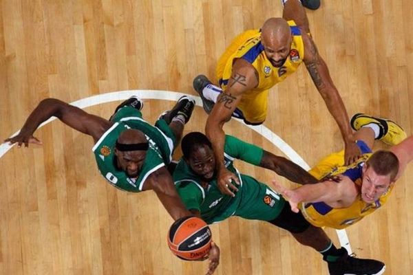 Στο TOP-10 το «φιστίκι» του Σίνγκλετον (video)