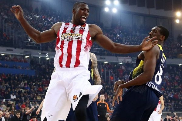 Γιανγκ: «Καταφέραμε να κρατήσουμε τη νίκη»