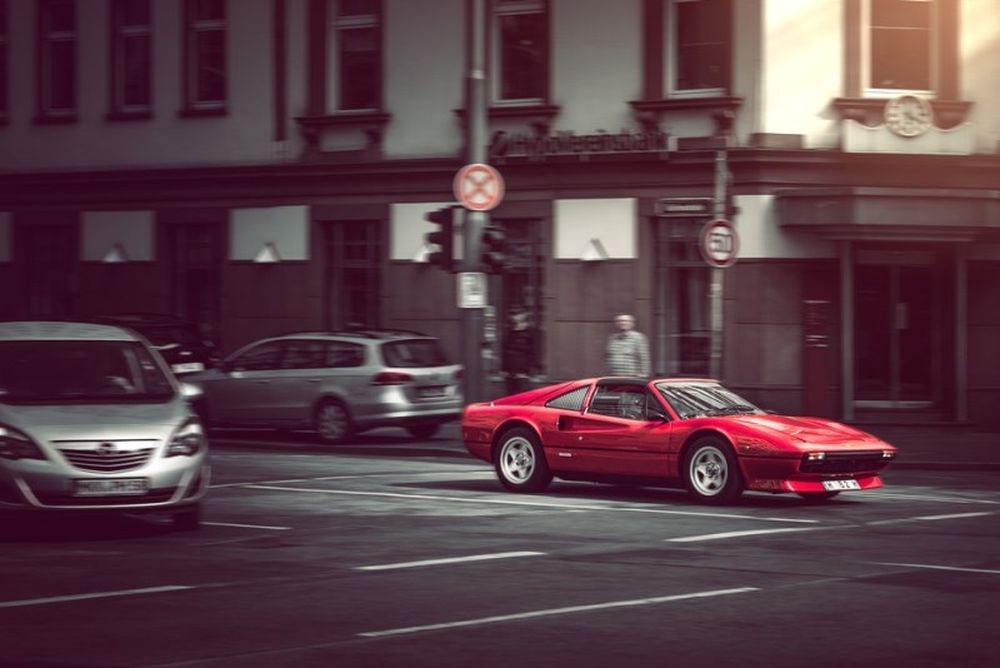 Η θρυλική Ferrari 308 GTS επιστρέφει!