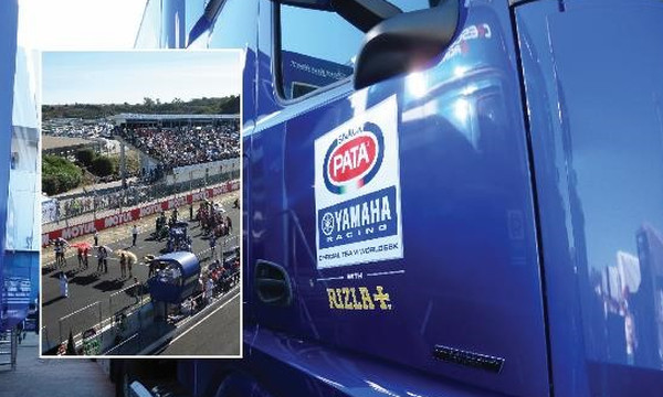 Το World Superbike έχει όλα όσα θέλεις: Γκάζι, αγώνες, μηχανές και όμορφες παρουσίες