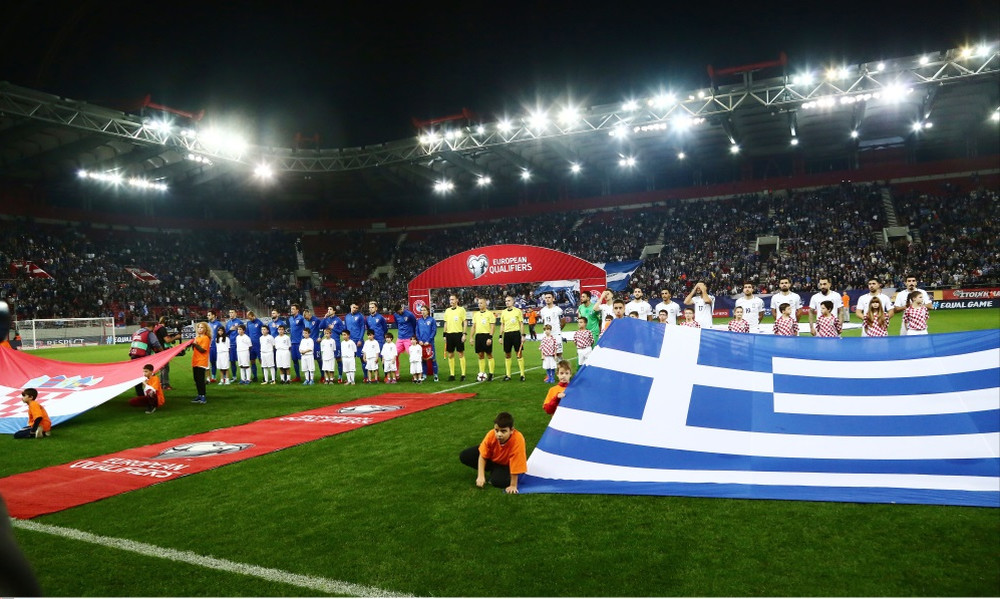 Ελλάδα-Κροατία: Αποδοκιμασίες στον εθνικό ύμνο της Κροατίας (vid)