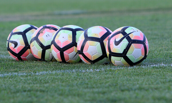 Football League: Τα φώτα στην Αγυιά