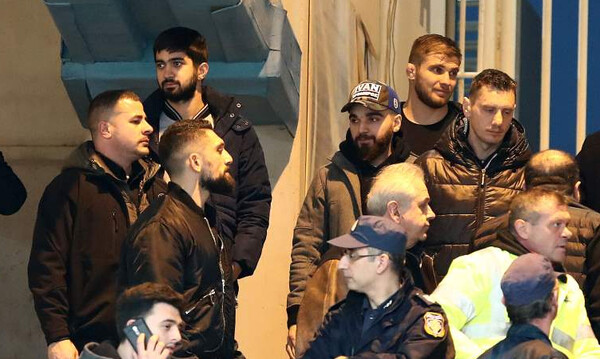 AEK-ΠΑΟΚ: Με καπέλο «Ιβάν ο τρομερός» ο Γιώργος Σαββίδης στο ΟΑΚΑ! (photos)